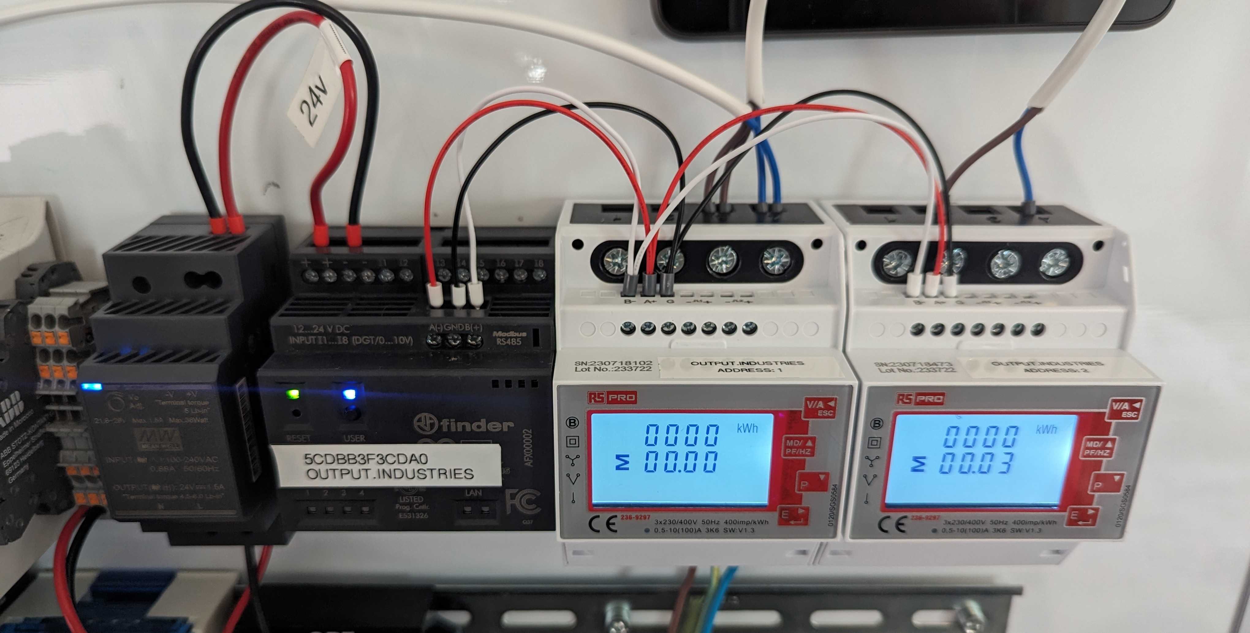 A second example of a three-phase meter installation